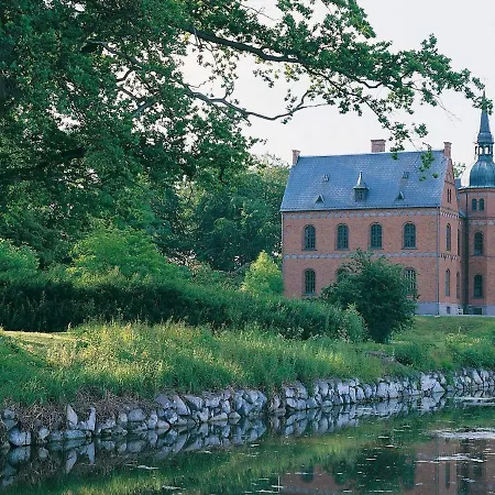 V * Rudkøbing